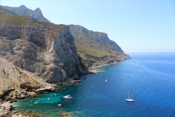 Escursione in barca all'isola di Marettimo